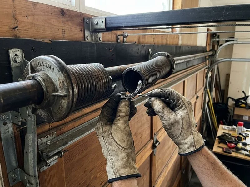 Emergency Garage Door Repair gallery image 3